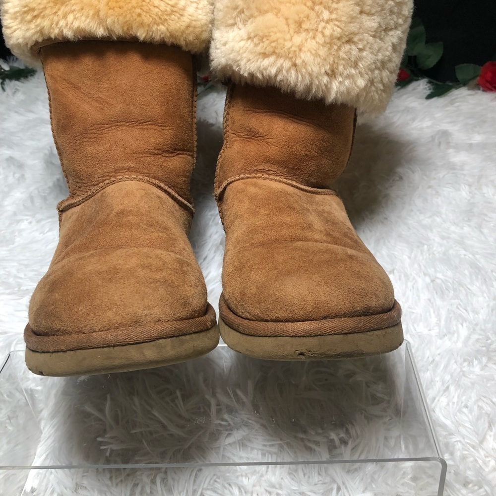 Uggs - Picture 6 of 8